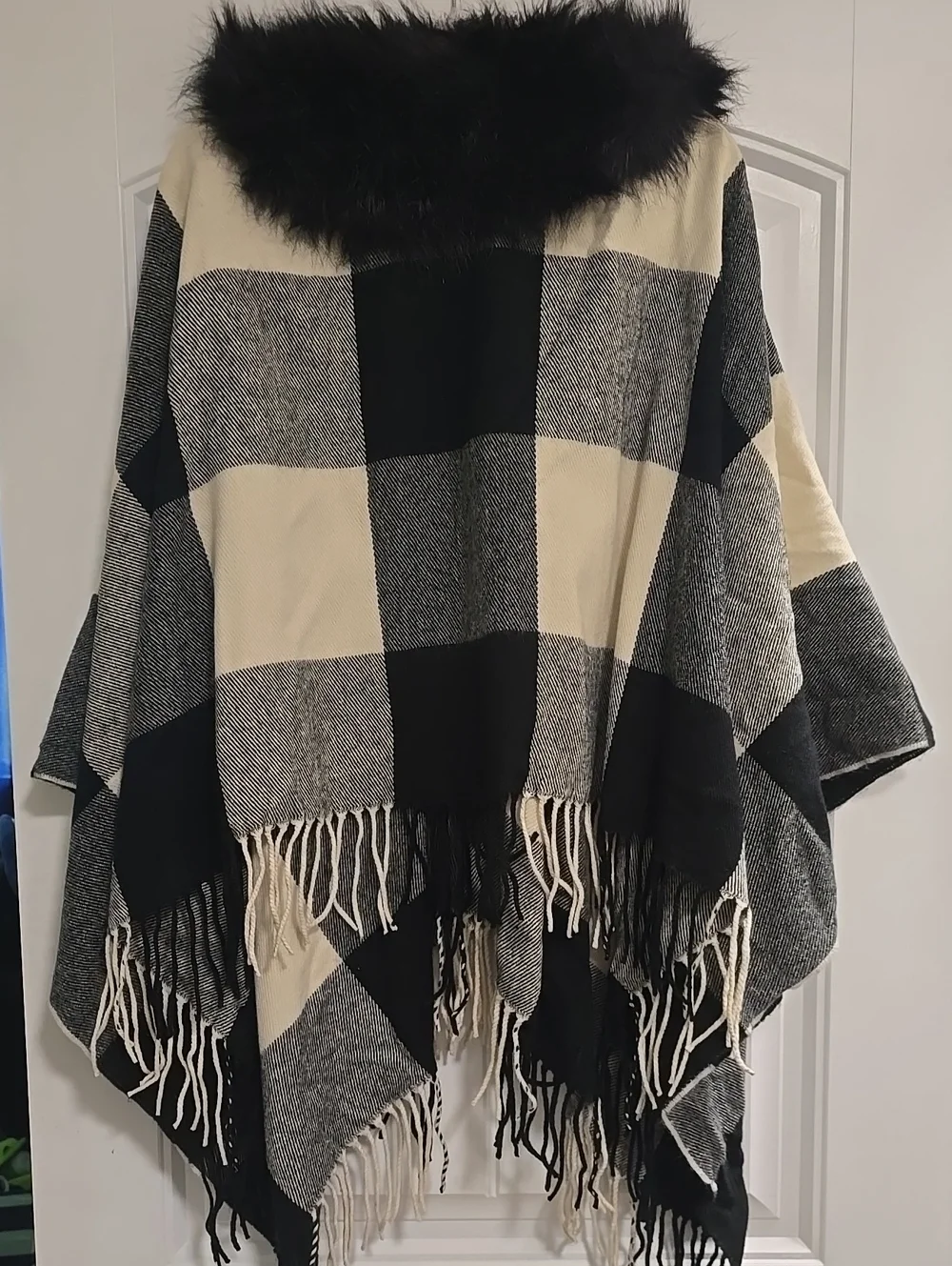 J.Crew One Size Faux Fur Collar Plaid Jacket Cape Shawl Poncho Black Fringe O/S
